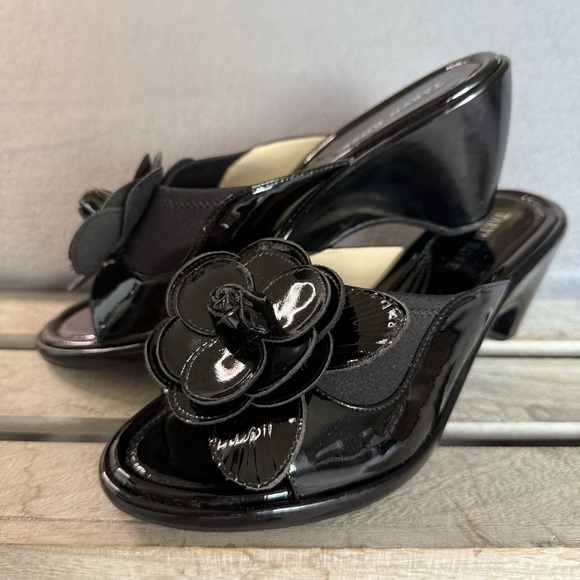 NEW Taryn Rose TR-MEGAN Black Patent Leather Women's Wedge Slip On Shoes 8 1/2 M - Picture 15 of 16